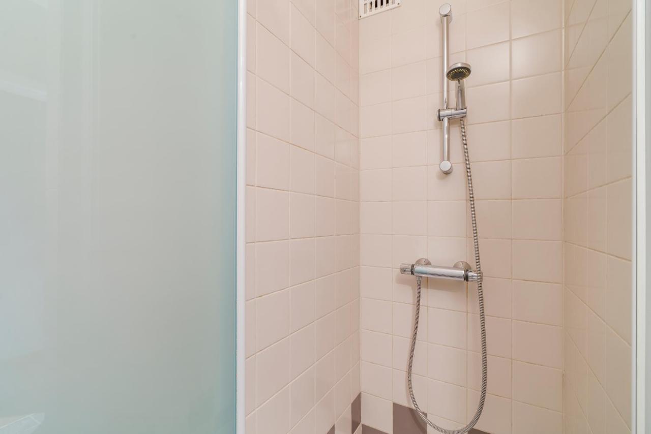 Ferienwohnung Zonnig Familie App Op Zeedijk Met Zeezicht Voor 6P Ostende Exterior foto
